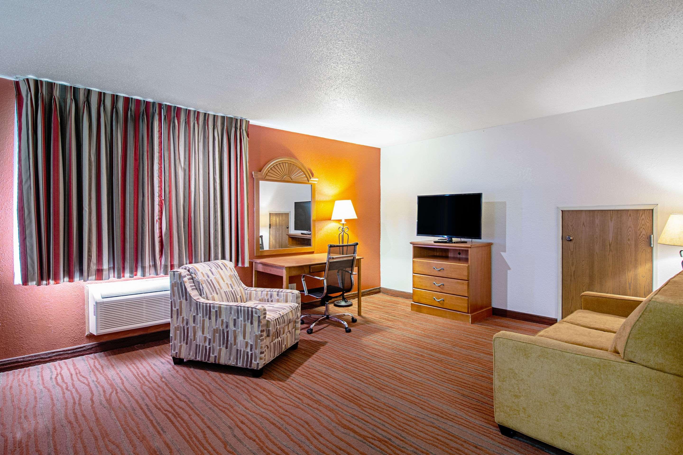 Quality Inn Aberdeen Exteriör bild